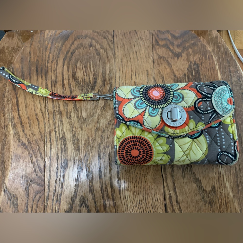 Vera Bradley wallet/wristlet, used condition
